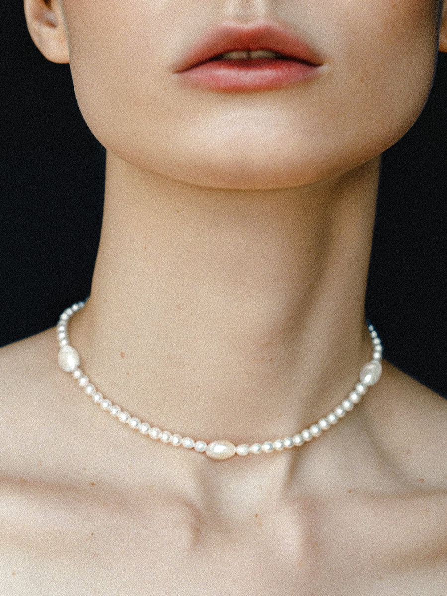 Arcenkelab Pearl and Baroque Choker Necklace